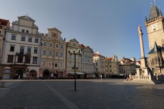 Praha mu pronajala dům u orloje. Za tři roky dluží 30 milionů na nájmu - Seznam Zprávy